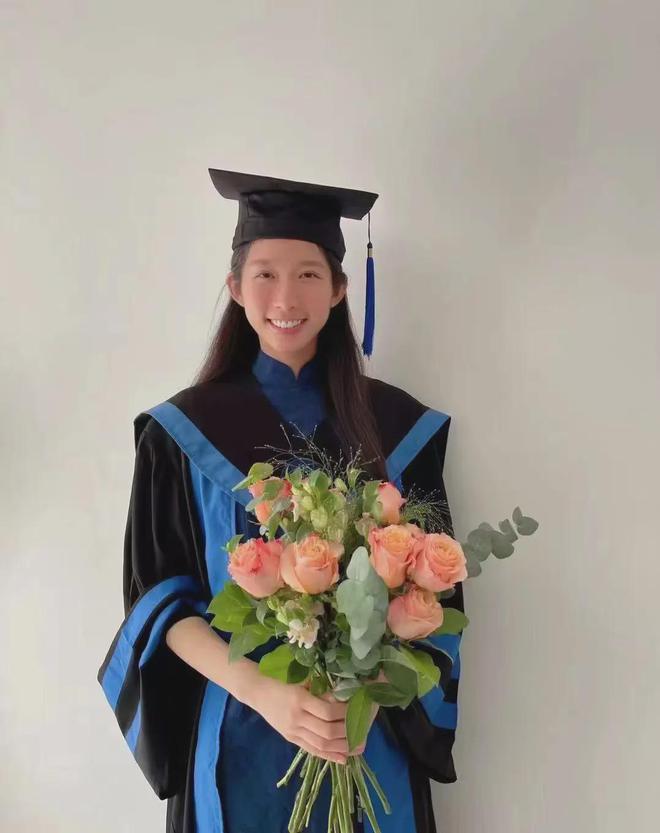击剑女子世界冠军_冠军击剑女世界是谁_女击剑世界冠军是谁