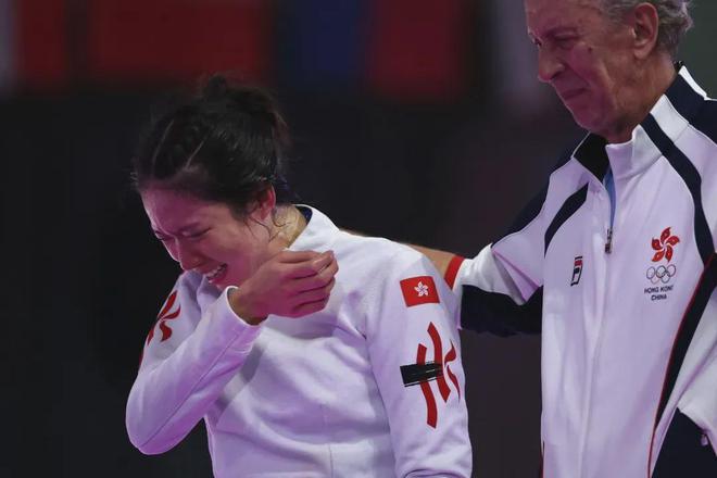 冠军击剑女世界是谁_女击剑世界冠军是谁_击剑女子世界冠军