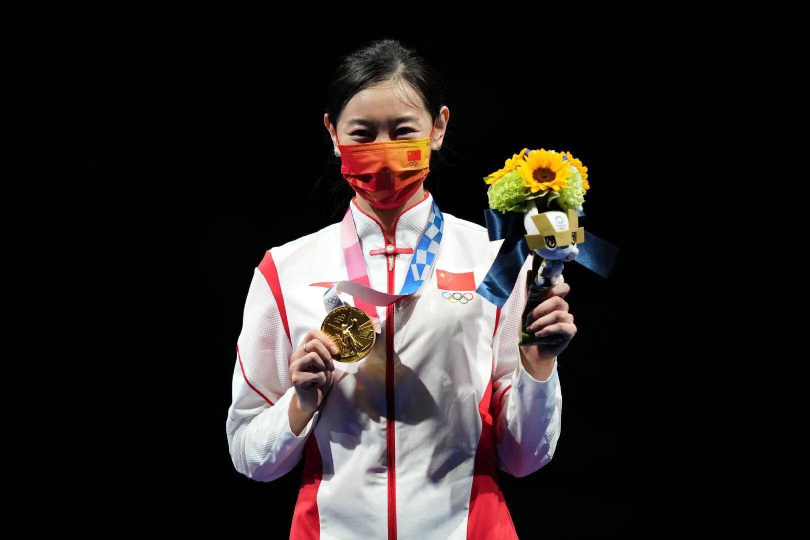 世界击剑冠军奖金多少_击剑女子世界冠军_女击剑世界冠军是谁