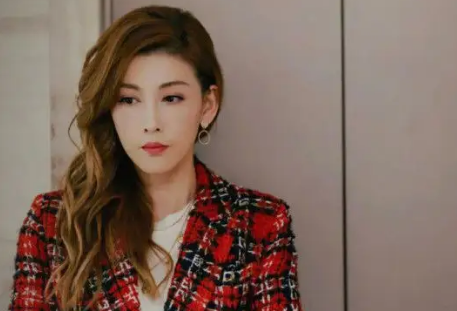 自律的女明星_自律女明星健身_自律健身的人有多可怕