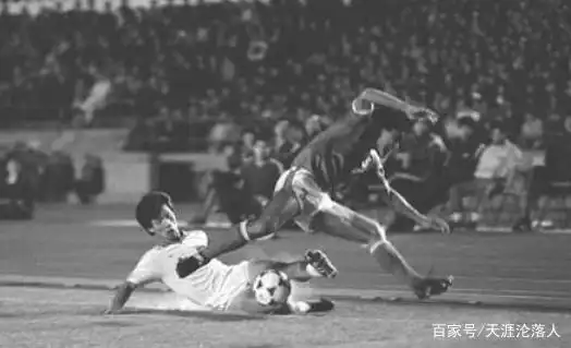 足球历史惨案是哪一年_历史足球的惨案是什么_足球惨案是什么意思