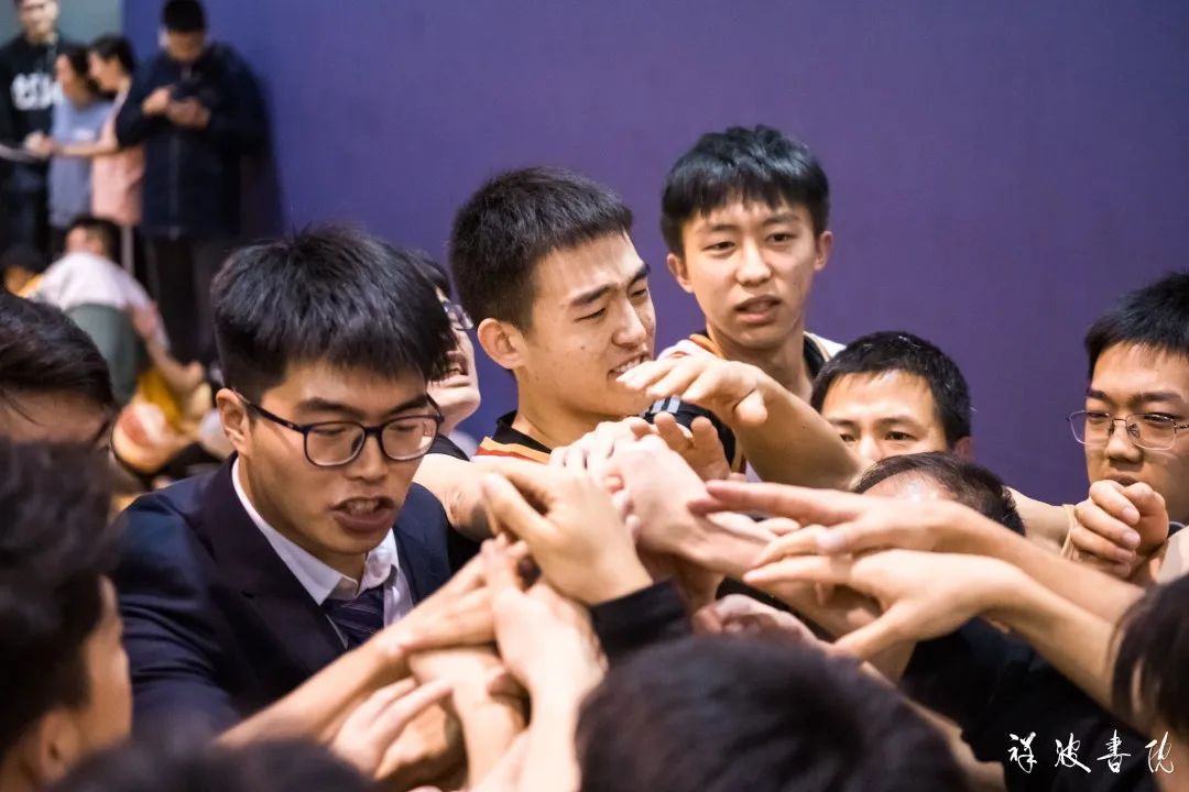 篮球战术分析师_篮球战术经理球队冠军怎么获得_冠军篮球经理2各球队战术